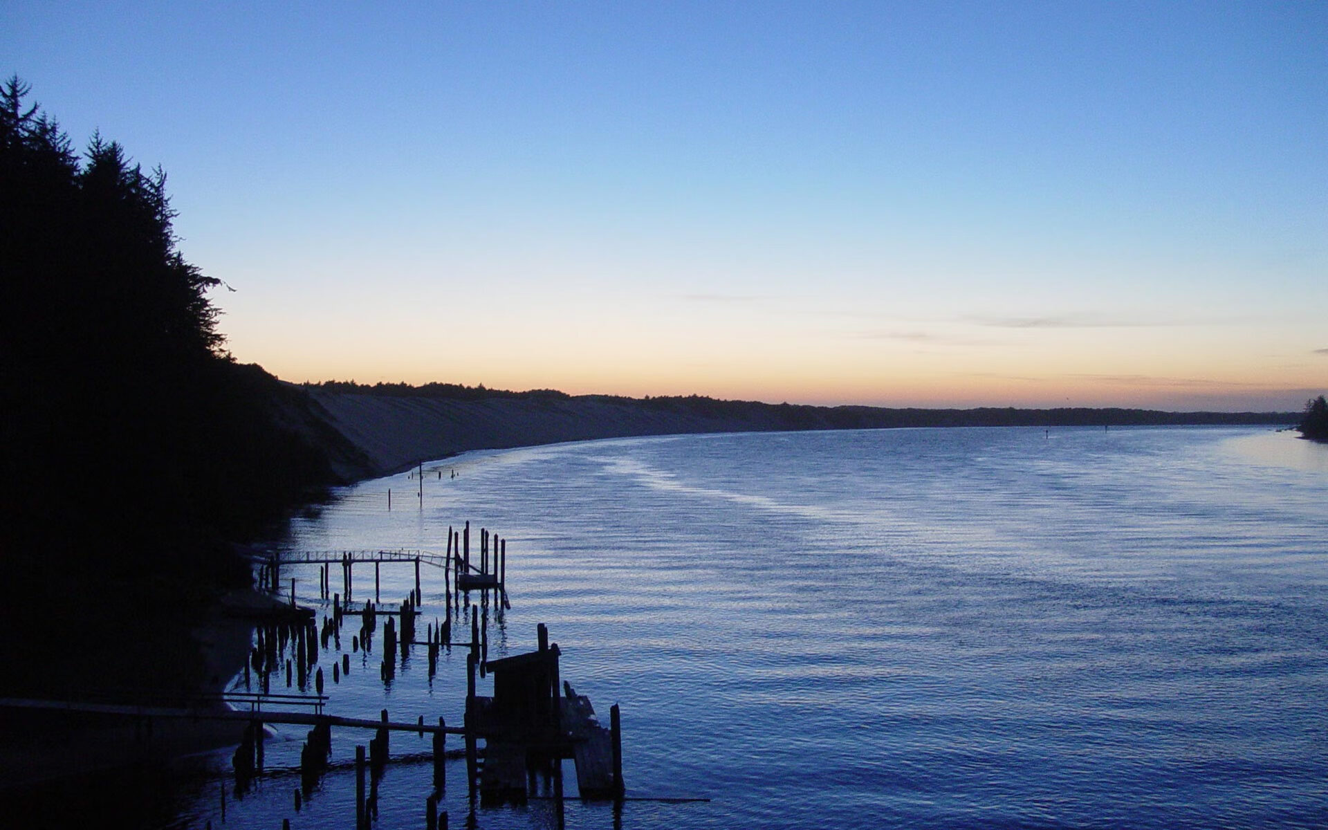 开云体育-英超激烈争夺：胜利就在一瞬间，英超胜场记录